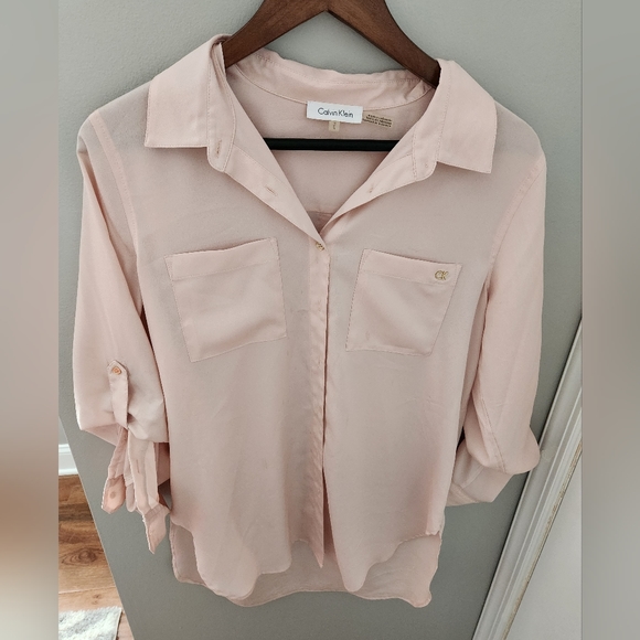 Calvin Klein Tops - Calvin Klein collared button up in light pink